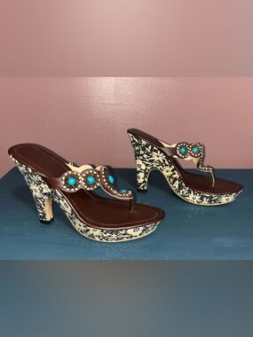 Western Thong Platform Wedge Sandals w/ Turquoise Embellishments | Western Shoes